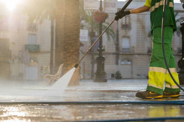 Why Choose Our Certified Pressure Washing Experts for Your Project Needs in Clarkston, WA?